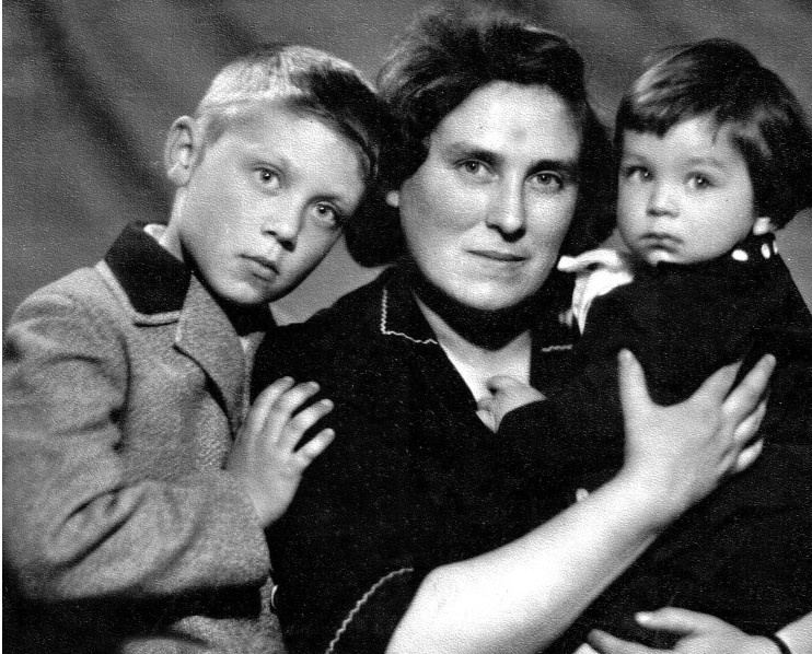 Пальто с хлястиком Пальто с хлястиком
