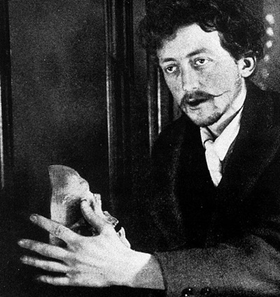 Пальто с хлястиком Пальто с хлястиком