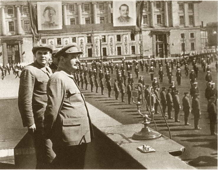 Жданов Жданов
