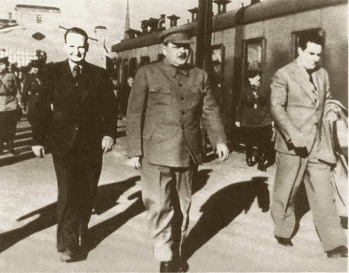 Жданов Жданов
