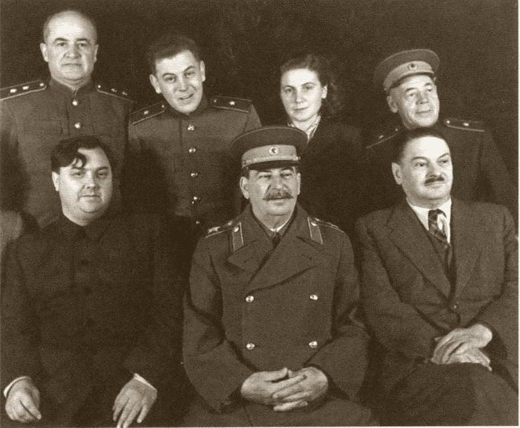 Жданов Жданов