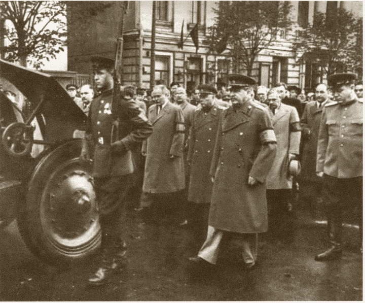 Жданов Жданов