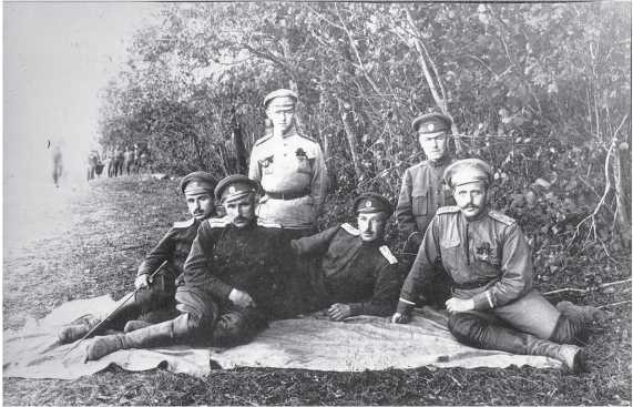 Крах Белой мечты в Синьцзяне. Воспоминания сотника В. Н. Ефремова с предисловием и комментариями и книга В. А. Гольцева Крах Белой мечты в Синьцзяне. Воспоминания сотника В. Н. Ефремова с предисловием и комментариями и книга В. А. Гольцева