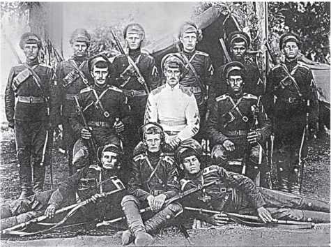 Крах Белой мечты в Синьцзяне. Воспоминания сотника В. Н. Ефремова с предисловием и комментариями и книга В. А. Гольцева Крах Белой мечты в Синьцзяне. Воспоминания сотника В. Н. Ефремова с предисловием и комментариями и книга В. А. Гольцева