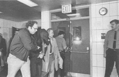 8 декабря 1980 года. День, когда погиб Джон Леннон 8 декабря 1980 года. День, когда погиб Джон Леннон