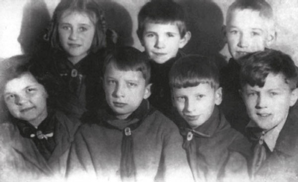 Илья Глазунов. Любовь и ненависть Илья Глазунов. Любовь и ненависть