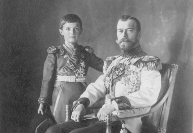 Отречение. Император Николай II и Февральская революция Отречение. Император Николай II и Февральская революция