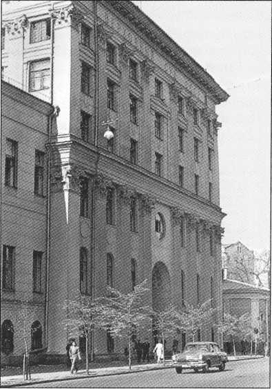 Разведка. Вымыслы и правда. Как создается мифотворчество о деятельности специальных служб Разведка. Вымыслы и правда. Как создается мифотворчество о деятельности специальных служб