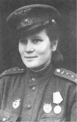 Записки летчицы У-2. Женщины-авиаторы в годы Великой Отечественной войны. 1942-1945 Записки летчицы У-2. Женщины-авиаторы в годы Великой Отечественной войны. 1942-1945