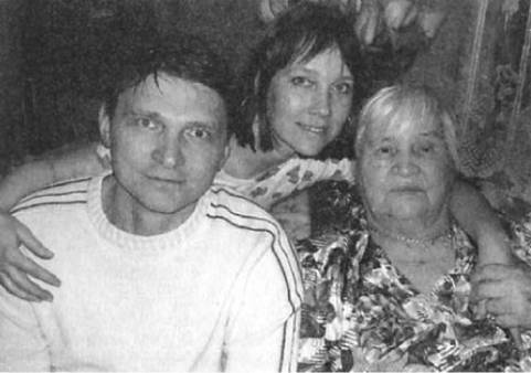 Записки летчицы У-2. Женщины-авиаторы в годы Великой Отечественной войны. 1942-1945 Записки летчицы У-2. Женщины-авиаторы в годы Великой Отечественной войны. 1942-1945