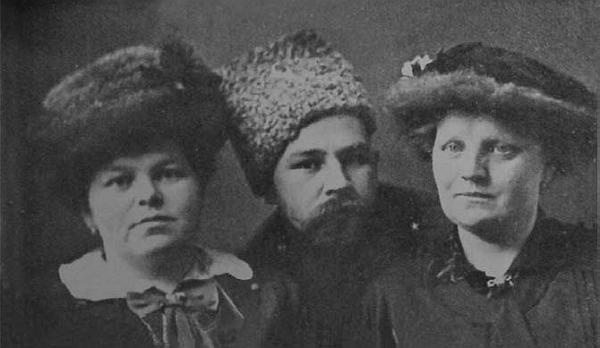 Претерпевшие до конца. Судьбы царских слуг, оставшихся верными долгу и присяге Претерпевшие до конца. Судьбы царских слуг, оставшихся верными долгу и присяге