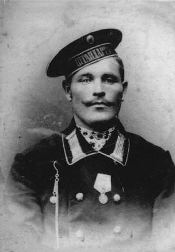 Претерпевшие до конца. Судьбы царских слуг, оставшихся верными долгу и присяге Претерпевшие до конца. Судьбы царских слуг, оставшихся верными долгу и присяге