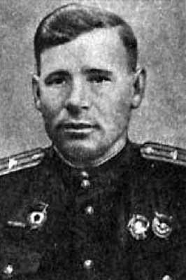 На службе у бога войны. В прицеле черный крест На службе у бога войны. В прицеле черный крест
