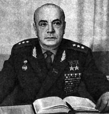 На службе у бога войны. В прицеле черный крест На службе у бога войны. В прицеле черный крест