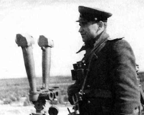 На службе у бога войны. В прицеле черный крест На службе у бога войны. В прицеле черный крест