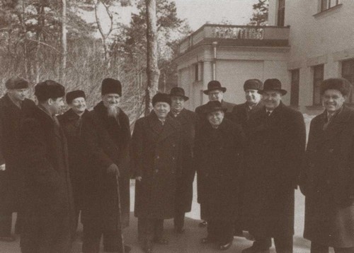 Курчатов Курчатов