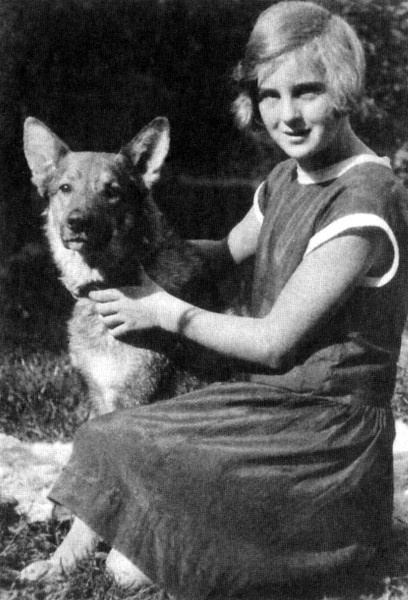 Загубленная жизнь Евы Браун Загубленная жизнь Евы Браун