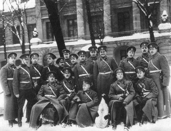 Партер и карцер. Воспоминания офицера и театрала Партер и карцер. Воспоминания офицера и театрала