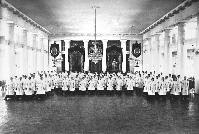Смольный институт. Дневники воспитанниц Смольный институт. Дневники воспитанниц