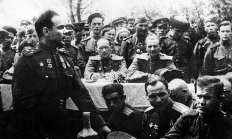 Эпоха победителей. Воспоминания пламенных лет! Эпоха победителей. Воспоминания пламенных лет!