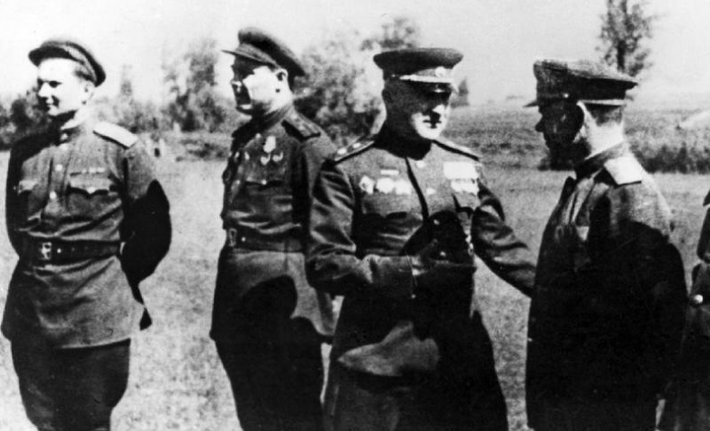 Эпоха победителей. Воспоминания пламенных лет! Эпоха победителей. Воспоминания пламенных лет!