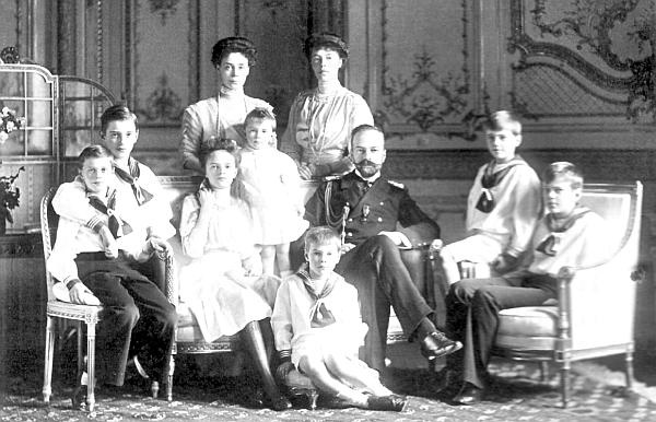Петербургские женщины XIX века Петербургские женщины XIX века