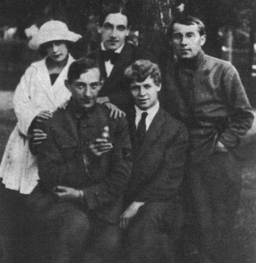 Непохожие поэты. Трагедия и судьбы большевистской эпохи. Анатолий Мариенгоф, Борис Корнилов, Владимир Луговской Непохожие поэты. Трагедия и судьбы большевистской эпохи. Анатолий Мариенгоф, Борис Корнилов, Владимир Луговской