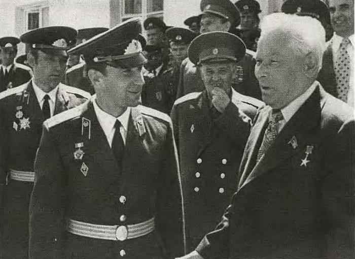 Черненко Черненко