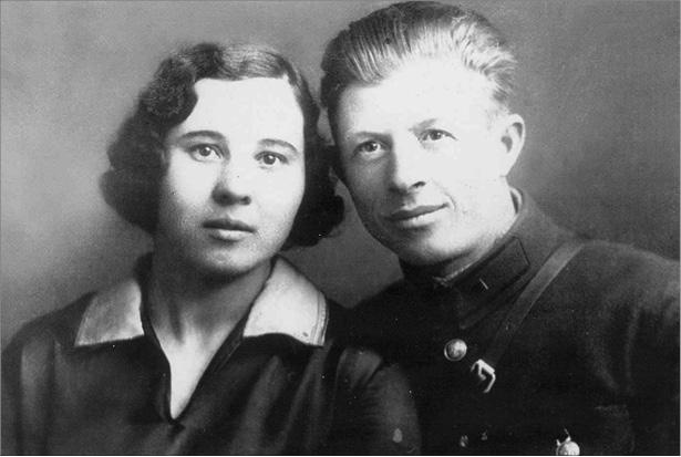 Генерал Родимцев. Прошедший три войны Генерал Родимцев. Прошедший три войны