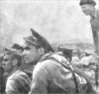 Генерал Родимцев. Прошедший три войны Генерал Родимцев. Прошедший три войны