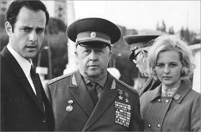 Генерал Родимцев. Прошедший три войны Генерал Родимцев. Прошедший три войны