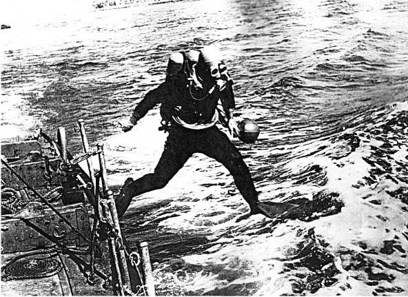 Морские дьяволы. Из жизни водолазов-разведчиков Балтийского флота ВМФ Морские дьяволы. Из жизни водолазов-разведчиков Балтийского флота ВМФ