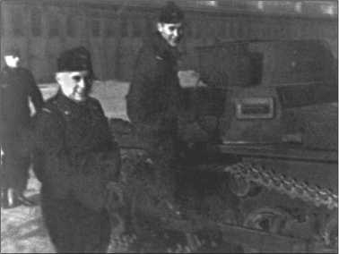 "Тигры" в снегу. Мемуары танкового аса "Тигры" в снегу. Мемуары танкового аса