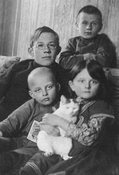 Солоневич Солоневич