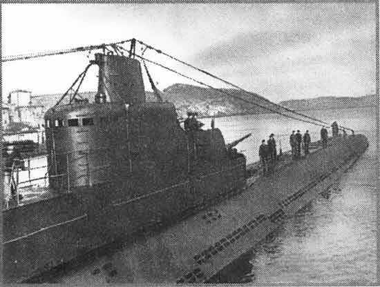 Лунин атакует "Тирпиц" Лунин атакует "Тирпиц"