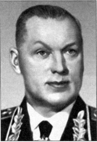 Генерал Абакумов. Всесильный хозяин СМЕРШа Генерал Абакумов. Всесильный хозяин СМЕРШа