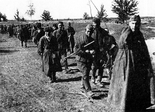 Трагедия на Неве. Шокирующая правда о блокаде Ленинграда. 1941-1944 Трагедия на Неве. Шокирующая правда о блокаде Ленинграда. 1941-1944