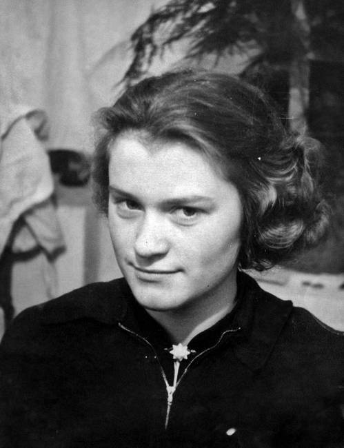 Мои пригорки, ручейки. Воспоминания актрисы Мои пригорки, ручейки. Воспоминания актрисы