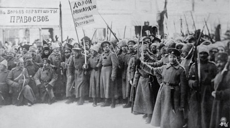 Последний в Мариинском дворце. Воспоминания министра иностранных дел Последний в Мариинском дворце. Воспоминания министра иностранных дел