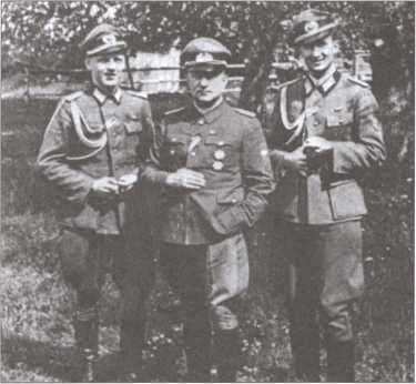 Первая Русская национальная армия против СССР. Война и политика Первая Русская национальная армия против СССР. Война и политика