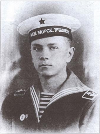 Мятежный «Сторожевой». Последний парад капитана 3-го ранга Саблина Мятежный «Сторожевой». Последний парад капитана 3-го ранга Саблина