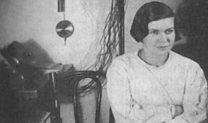 Я видела детство и юность XX века Я видела детство и юность XX века
