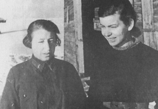 Я видела детство и юность XX века Я видела детство и юность XX века