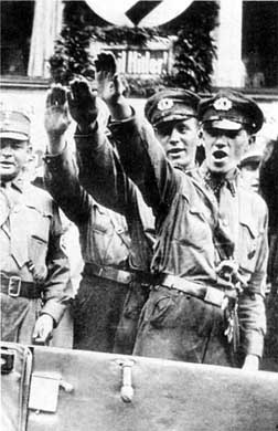 Штурмовые отряды (СА) Гитлера 1921-1945 Штурмовые отряды (СА) Гитлера 1921-1945