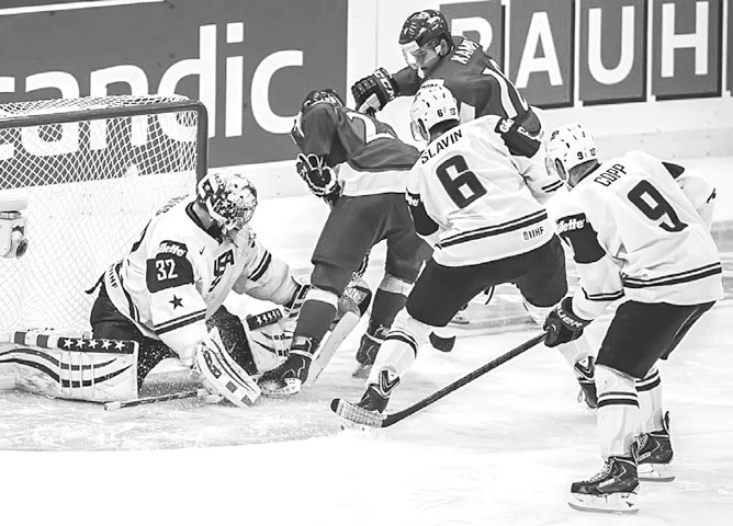 Библия хоккейного тренера. Тактика и стратегия от 16 хоккейных топ-тренеров США Библия хоккейного тренера. Тактика и стратегия от 16 хоккейных топ-тренеров США