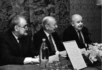 Неандерталец. В поисках исчезнувших геномов Неандерталец. В поисках исчезнувших геномов