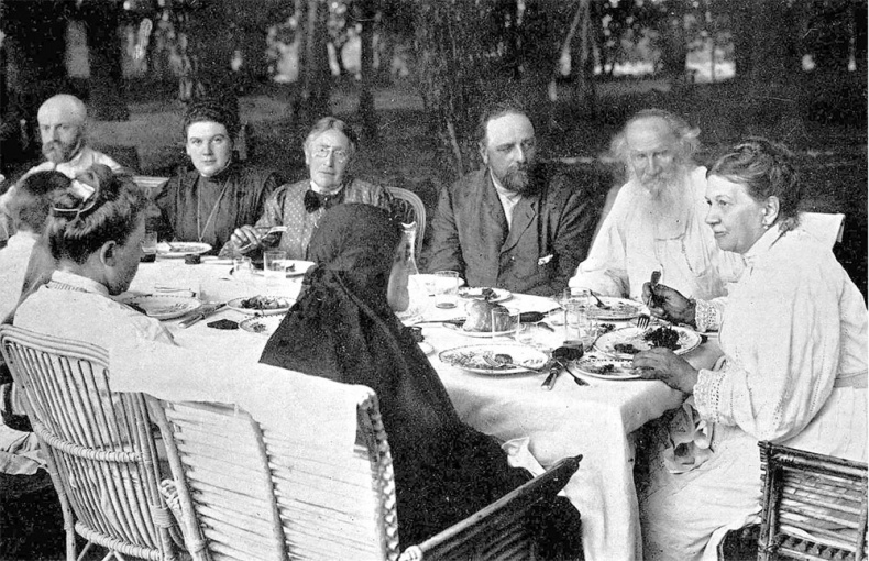 Обед для Льва. Кулинарная книга Софьи Андреевны Толстой Обед для Льва. Кулинарная книга Софьи Андреевны Толстой