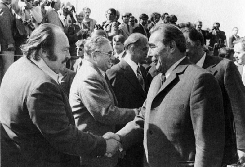 XX век как жизнь. Воспоминания XX век как жизнь. Воспоминания
