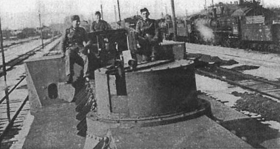 Крепости на колесах. История бронепоездов Крепости на колесах. История бронепоездов