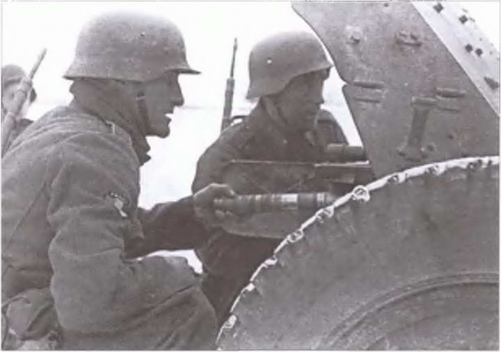 Французский легион на службе Гитлеру. 1941-1944 гг. Французский легион на службе Гитлеру. 1941-1944 гг.